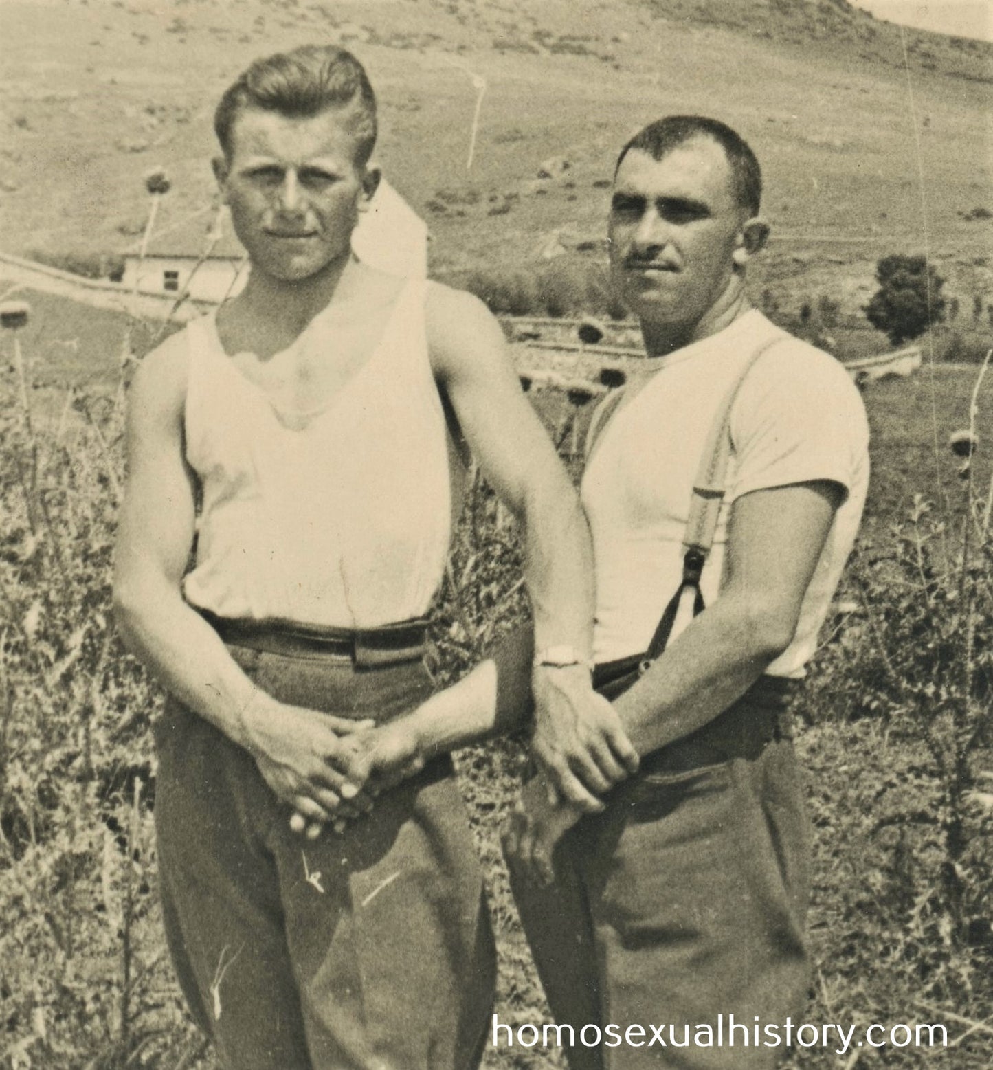 Bulgaria 1915. Two soldiers hold hands
